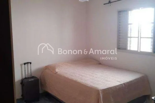 Imagem Excelente casa à venda no bairro Monte Alegre, com localização privilegiada, próxima a escolas, ...