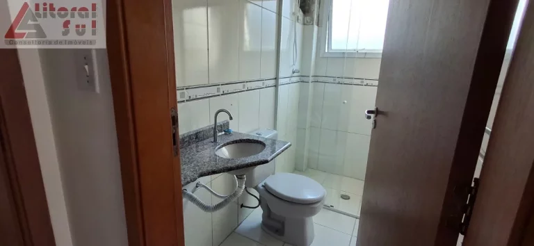 Imagem Apartamento à venda na Aviação, Praia Grande-SP: 2 quartos, 1 suíte, 1 sala, 2 banheiros, 1 vaga - 76m². Venha conferir!