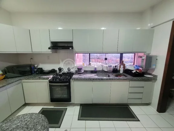 Imagem Apartamento de Luxo com 3 Dormitórios em Capim Macio, Natal