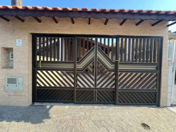 Imagem CASA COM 100 m² - SOLEMAR - PRAIA GRANDE SP