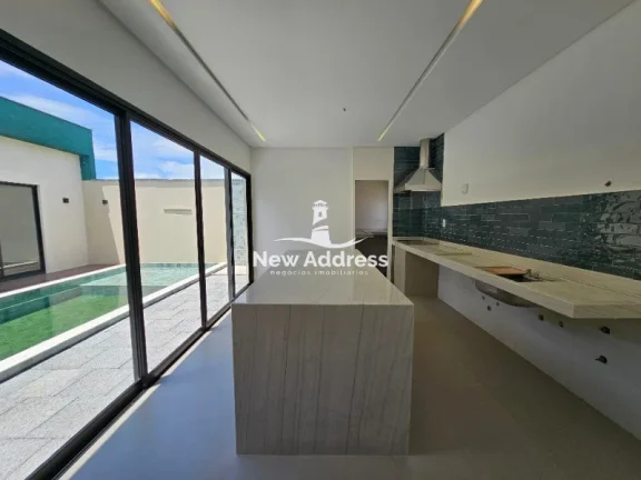 Imagem Casa linear de 210m², com 3 suítes e piscina, no Yahoo Residence - Serra