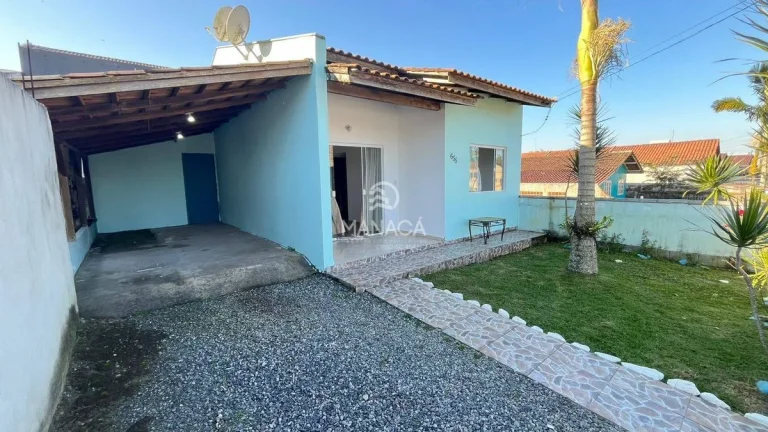 Imagem Casa com 3 Quartos (1 Suíte) – Espaçosa e Aconchegante