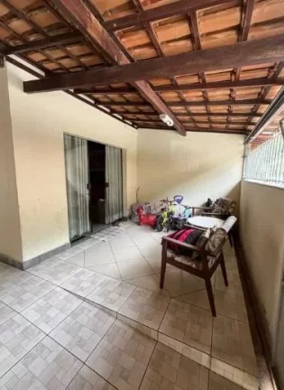Imagem Casa de condomínio à venda em São Gonçalo, Engenho Pequeno, com 3 quartos, 132m2