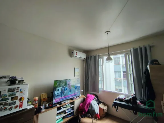 Imagem Apartamento de Kitnet, para venda, Centro Histórico, Porto Alegre/RS.