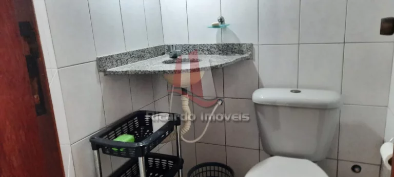 Imagem Casa de Condomínio c/ 2 Suítes c/ 80 m²