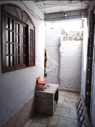 Imagem Casa Duplex 3 Quartos, Suíte e 2 Vagas – Comendador Soares