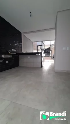Imagem Sobrado à Venda na Vila Tolstói sendo 165M²