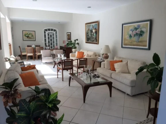 Imagem Casa no Res. Alphaville 2 - 385m²