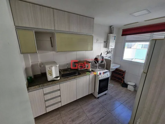 Imagem Apartamento com 2 dormitórios à venda, 77 m² por R$ 550.000 - Centro - Cabo Frio/RJ