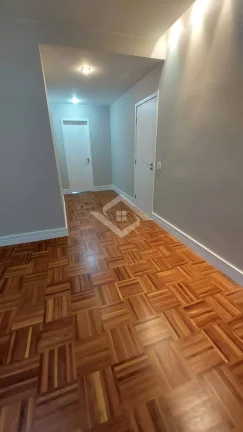Imagem Apartamento de 4 Quartos para Venda na Barra da Tijuca com 288 m²