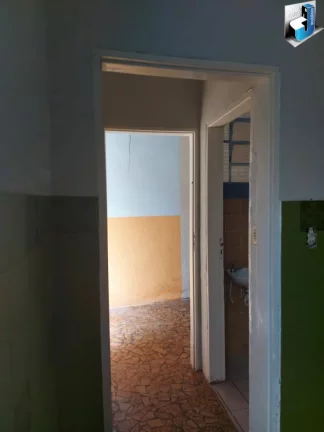 Imagem Casa a venda no Centro de Tatuí a 200m da praça da Matriz.
