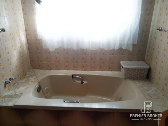 Imagem Casa à venda, 250 m² por R$ 1.050.000,00 - Barra do Imbuí - Teresópolis/RJ