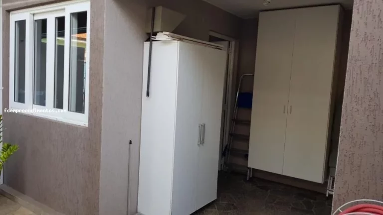 Imagem Casa para Venda em Limeira, Jardim montezuma, 3 dormitórios, 1 suíte, 3 banheiros, 5 vagas