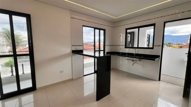 Imagem CASA COM 89.33 m² - MARACANÃ - PRAIA GRANDE SP