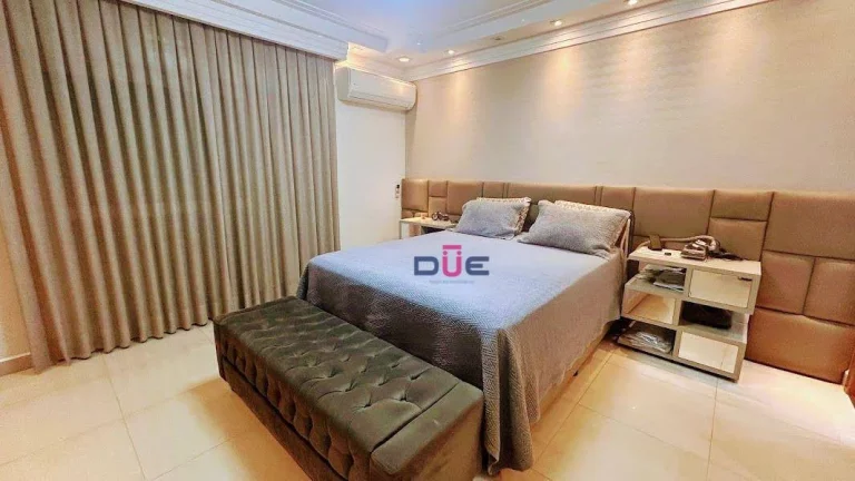 Imagem Casa com 3 dormitórios à venda, 277 m² por R$ 1.850.000 - Campo Grande - Santos/SP