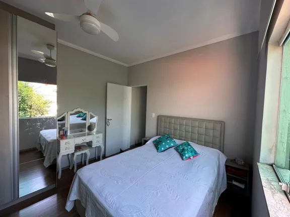 Imagem Casa com 2 dormitórios à venda, 125 m² por R$ 720.000,00 - Jardim Medina - Poá/SP