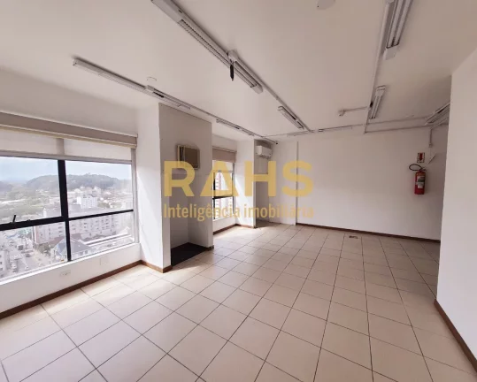 Imagem Salas Conjugadas para Fins Comerciais em Joinville, no Centro, Edifício Empresarial Hannover Ótimo...