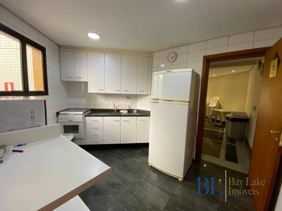 Imagem Apartamento À Venda Com 110M² - Edifício Algarve!! Estuda Permuta Maior!!