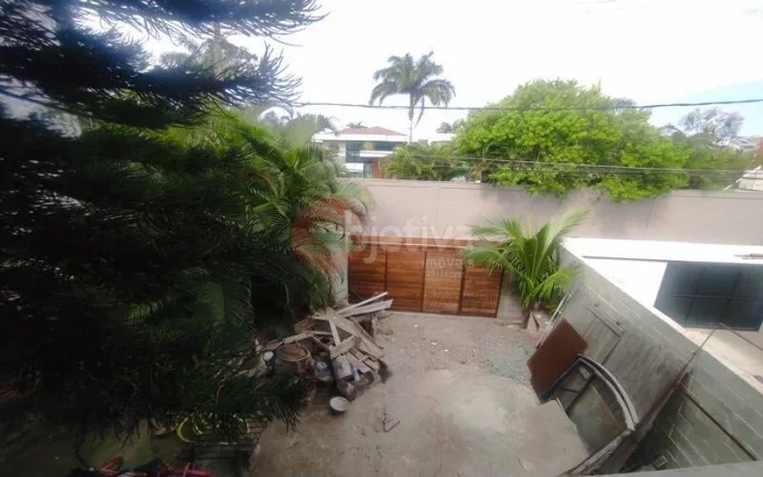Imagem Casa diferenciada com 3 quartos a venda na Passagem em Cabo Frio