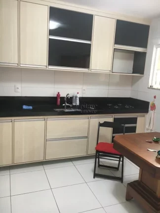 Imagem Linda casa venda Jardim Vitória com 3 quartos sendo uma suíte e quarto anexo fora da casa. Área de lazer churrasqueira. 400 mil. Aceita financiamento.