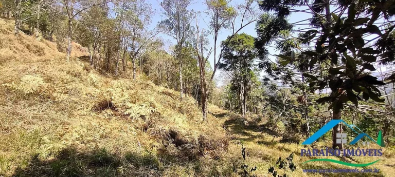Imagem Terreno à venda no Bairro dos Venâncios, junto à Pedra do Barnabé