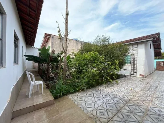 Imagem Casa para Venda em Itanhaém, Gaivota (Praia), 3 dormitórios, 2 banheiros, 4 vagas