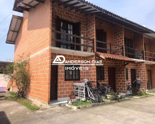 Imagem Sobrado com 2 dormitórios à venda, 103 m² por R$ 259.000 - Pontal de Santa Marina - Caraguatatuba/SP