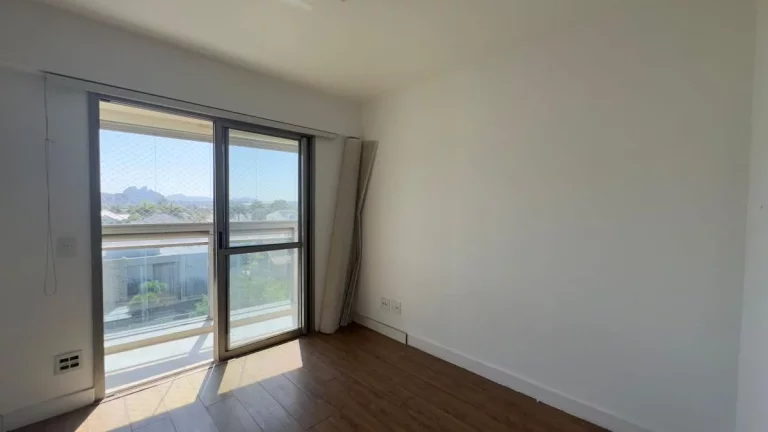 Imagem Apartamento com 4 Quartos para Alugar, 233 m² em Barra Da Tijuca - Rio De Janeiro