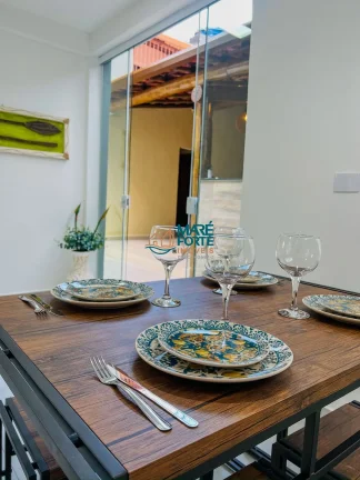 Imagem LINDA CASA ASSOBRADADA COM ÁREA DE LAZER E HIDROMASSAGEM NO ITAGUÁ!