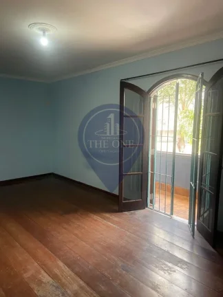 Imagem Imperdível oportunidade de adquirir casa com 3 quartos e 4 vagas na Vila Matilde, São Paulo-SP!