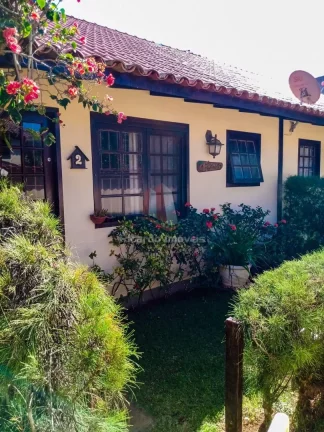 Imagem Casa Duplex à Venda c/ 2 Suítes c/ 80 m² Peró