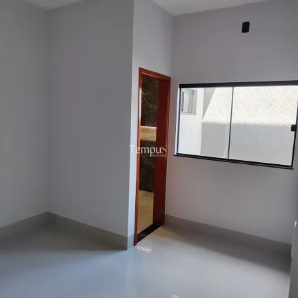 Imagem CASA TERRÉA,3 SUITES,FLOR DOS IPES