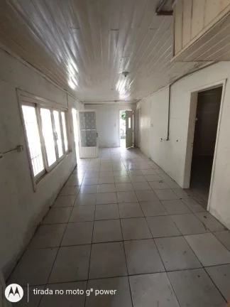 Imagem Casa de alvenaria com 2 quartos e terreno de 360m² com escritura em Parobé