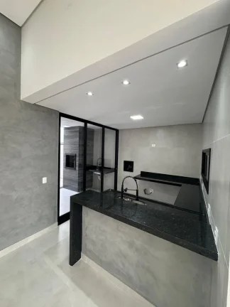 Imagem Casa em Condomínio à Venda em Sorocaba-SP, Jardim Novo Horizonte: 3 Quartos, 1 Suíte, 2 Salas, 3 Banheiros, 2 Vagas, 100m²!