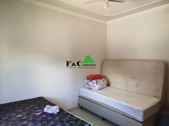 Imagem Chácara para Venda em Limeira, Bairro dos Pires, 4 dormitórios, 2 suítes, 3 banheiros, 2 vagas