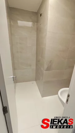 Imagem Imperdível! Casa à venda em São Paulo-SP, Vila Síria, 2 quartos, 1 sala, 2 banheiros, 2 vagas de garagem, 70m² de área.