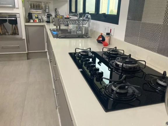 Imagem Apartamento com 3 dormitórios à venda, 225 m² por R$ 2.300.000,00 - Centro - Suzano/SP