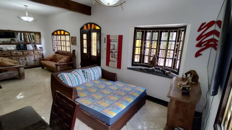 Imagem Casa com 3 dormitórios, 800 m² - venda por R$ 1.695.000,00 ou aluguel por R$ 6.864,00/mês - Colonial Village (Caucaia do Alto) - Cotia/SP