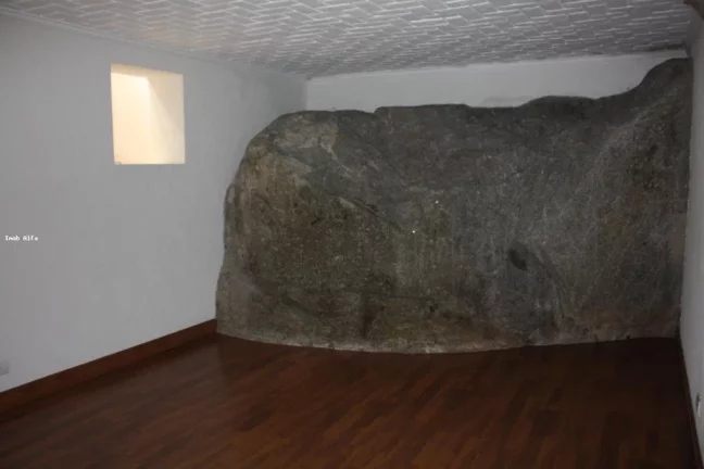 Imagem Espetacular casa em condomínio à venda em Alphaville Residencial Dois, Barueri-SP: 4 quartos, 4 suítes, 5 banheiros, 4 vagas, 400m²!