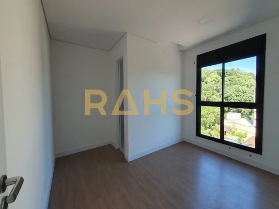 Imagem Lindo apartamento com jardim suspenso na faixada do edifício! Iluminação moderna e inspiradora, a...