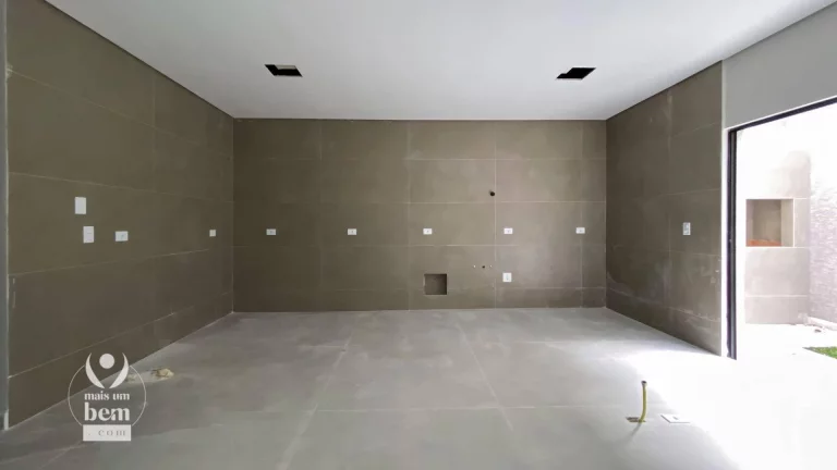 Imagem Baixou de 920 mil por 880 mil - Sobrado 160 m² com 3 quartos (1 suíte) à venda por R$ 880.000 - Boa Vista - Curitiba/PR