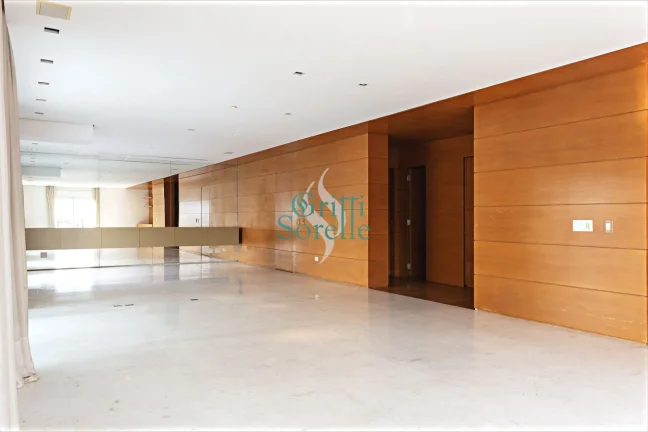 Imagem Excelente Apartamento à Venda na Vila Nova Conceição - São Paulo/SP.,