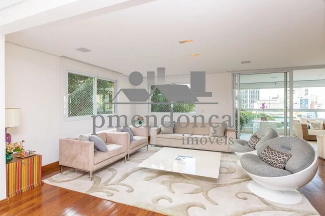 Imagem Apartamento com 257m² em Perdizes, 4 suI­tes e 5 vagas.