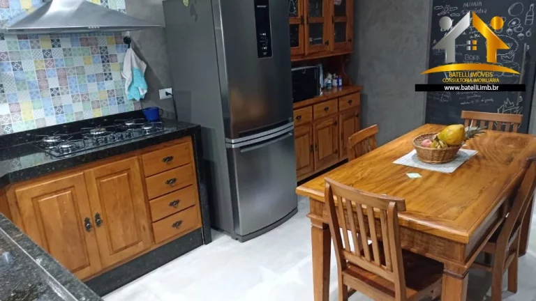 Imagem Casa à venda no Parque São Jorge na Granja Viana - Batelli Imóveis