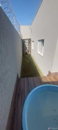 Imagem Casa à Venda no Jardim Panorâmico em Patos de Minas – 3 Quartos, Suíte e 2 Garagens