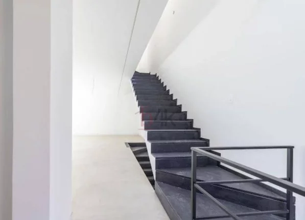 Imagem Casa à venda em Condomínio Fechado 4 suítes