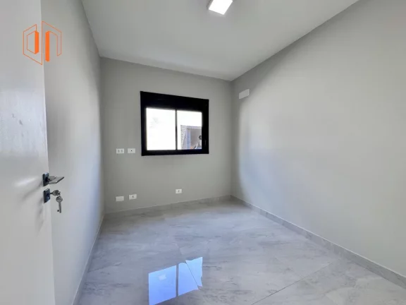 Imagem Casa para Venda, Abranches, 3 dormitórios, 1 suíte, 2 banheiros, 2 vagas