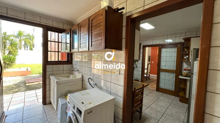 Imagem LINDA RESIDÊNCIA NO BAIRRO NOSSA SENHORA DE LOURDES
