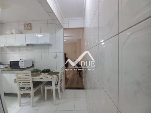 Imagem Apartamento com 2 dormitórios de frente, no 1 andar com varanda e vaga suficiente e livre, à venda, 70 m² por R$ 340.000 - Boqueirão - Santos/SP