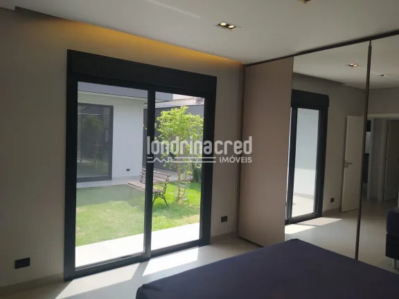 Imagem Casa com conceito moderno, ótima localização, possuindo 03 quartos, sendo 01 suíte, 2 banheiros, sala, cozinha, 4 vagas de garagem, Monte Belo, Londrina.